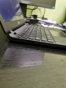 Predám Acer Aspire ES1-131 - 5