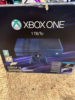 Xbox One 1TB Forza Limited Edition - 5