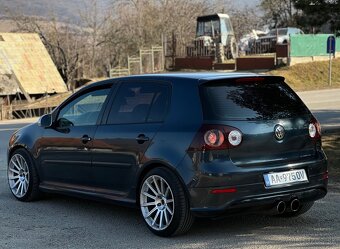 Volkswagen Golf 5 - 5