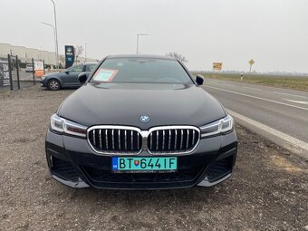 BMW 530e xDrive A/T M-Packet LASER benzín +elektro - 5