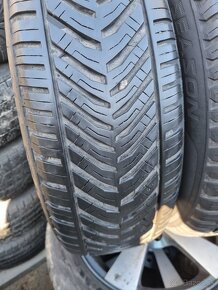 185/65R15 - 5