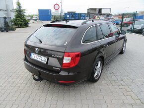 Škoda Superb Combi - 5