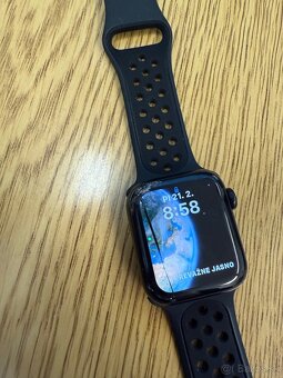 Apple Watch Series 4 - 5