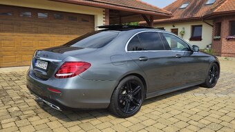 Mercedes-Benz E220d 9G-Tronic AMG Line - 5