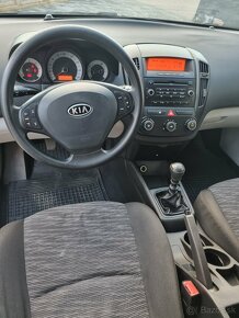 Kia Ceed 1.6 CRDI - 5