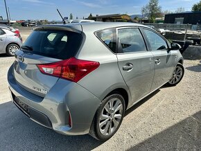 Toyota Auris 1.8 I VVT-i Hybrid AT - 5