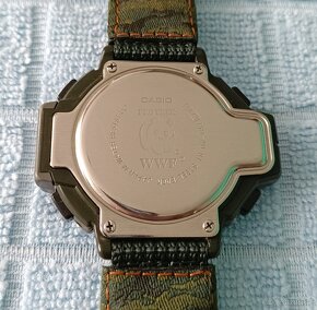 Casio Pro Trek PRT-40 WWF red - 5