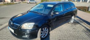 Toyota Avensis combi 2.2 D4D - 5