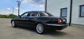 2005 Jaguar XJ8 L 4.2 V8 - 5