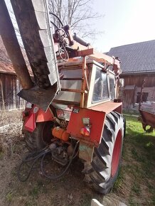 Predám cestársky traktor s mulčovačom 8011 - 5