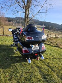 Honda Goldwing GL 1800 - 5