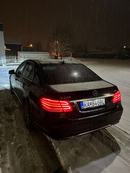 Mercedes Benz E 220 CDI BlueTEC A/T - 5