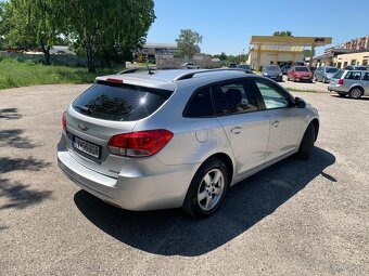 Chevrolet Cruze Combi 1.6 benzín 86kw - 5