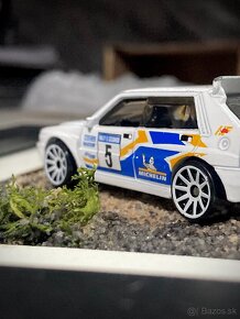 Obraz - mini diorama Hot Wheels  - Quattro & Delta Integrale - 5