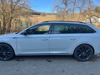 Škoda superb sportline - 5