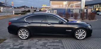 Bmw 740i F01 - 5