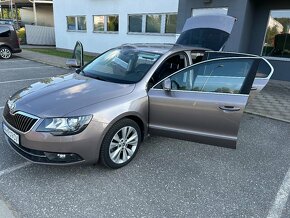 Škoda Superb 2,0Tdi naj:123000km rv:14 - 5