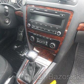 Śkoda Octavia 2 1,6 TDI DSG 77 KW COMBI Rezervované - 5