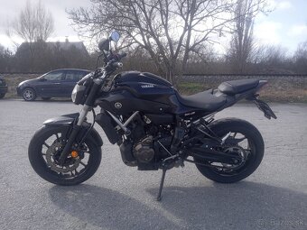 Yamaha MT 07 - 5