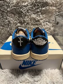 Jordan 1 Low Travis Scott Fragment - 5