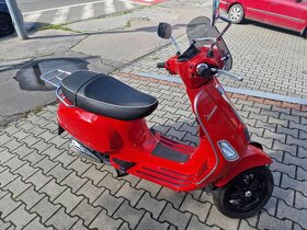 Predám skútra značky Vespa - 5