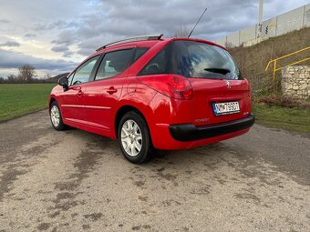 Peugeot 207 SW 1.4 benzín r.v 2011 - 5