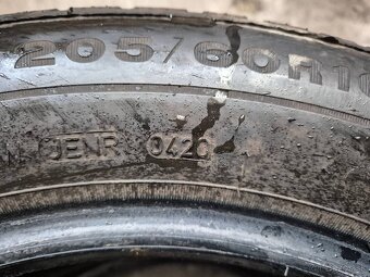 205/60 r16 zimné 2 ks DUNLOP dezén 8,8 mm DOT2020 - 5