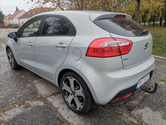 Kia Rio, 2011 benzín - 5