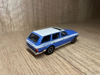 Matchbox 1980 Mercedes-Benz W123 Wagon (Collectors Edition) - 5