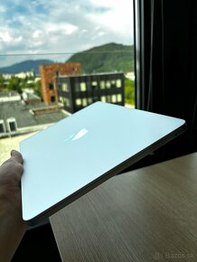 Macbook Air 13 M2 8/512 GB Strieborný - 5