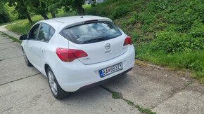 Opel astra j 1.7 92kw 2010 - 5