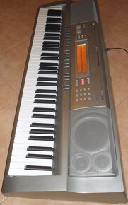 Casio WK 200 (rozsah 6,5 oktávy a samplování) - 5