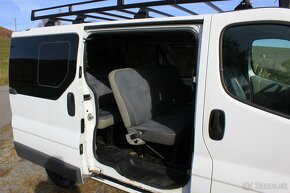 Renault Trafic passanger 10 000km Nový Motor - 5