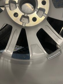 5x112 r18 kolesa disky skoda karoq 225 50 18 elektrony alu - 5