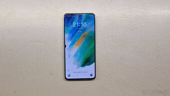 Samsung Galaxy S21 FE 5G - popukaný, funkčný - 5