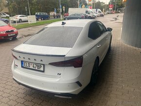 Škoda Octavia RS IV 180Kw Hybrid Sedan Matrix 2022 Rok - 5