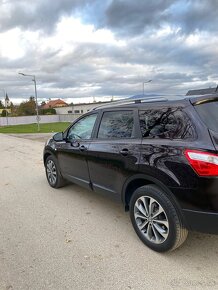 Nissan Qashqai +2 TEKNA 4x4 - 5