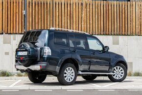 Mitsubishi Pajero Wagon 3.2 Di - 5