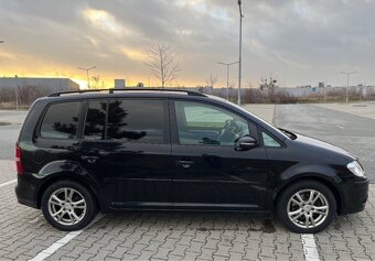 VW Touran 2.0tdi 103kw, r.v.2009 - 5