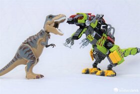 LEGO Jurassic World 75938 T. rex vs. Dinorobot - 5