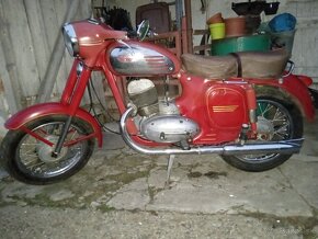 Jawa 250/353 - 5