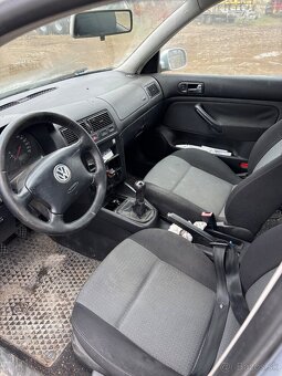 Volkswagen Golf IV 1.9 TDI - 5