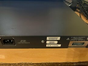 CISCO Catalyst 3560 Series PoE-48 - 5