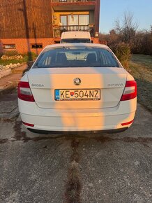 Predám 2019 škoda octavia 1.6 TDI 109xxxkm - 5