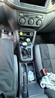 Volkswagen Golf V plus 2,0 TDi - 5