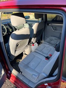 Volkswagen Touran 1.9TDI 77kw - 5