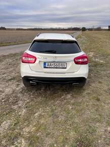 Mercedes GLA 200 - 5