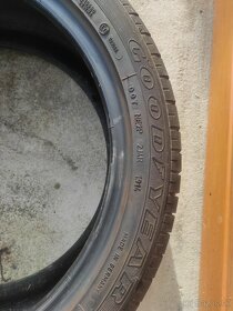 GOODYEAR EAGLE NCT 5 RUNFLAT RADIAL TUBELESS 1KS - 5