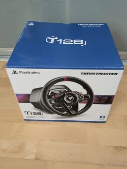 PS4 Pro 1Tb a Thrustmaster t128 - 5