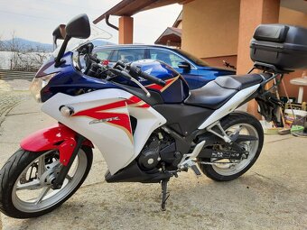 Honda CBR250R - 5